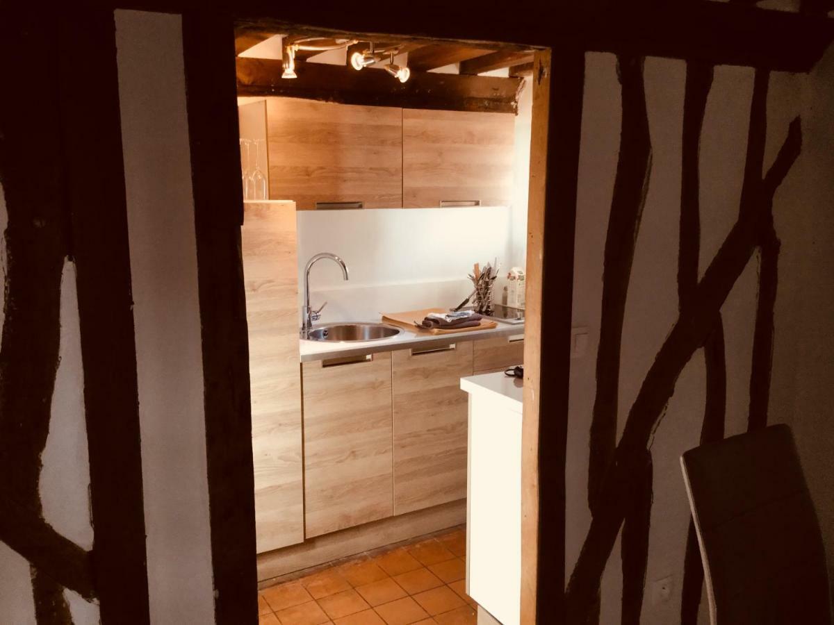 Appartement Les 4 lions duplex chic et charme à Honfleur Extérieur photo